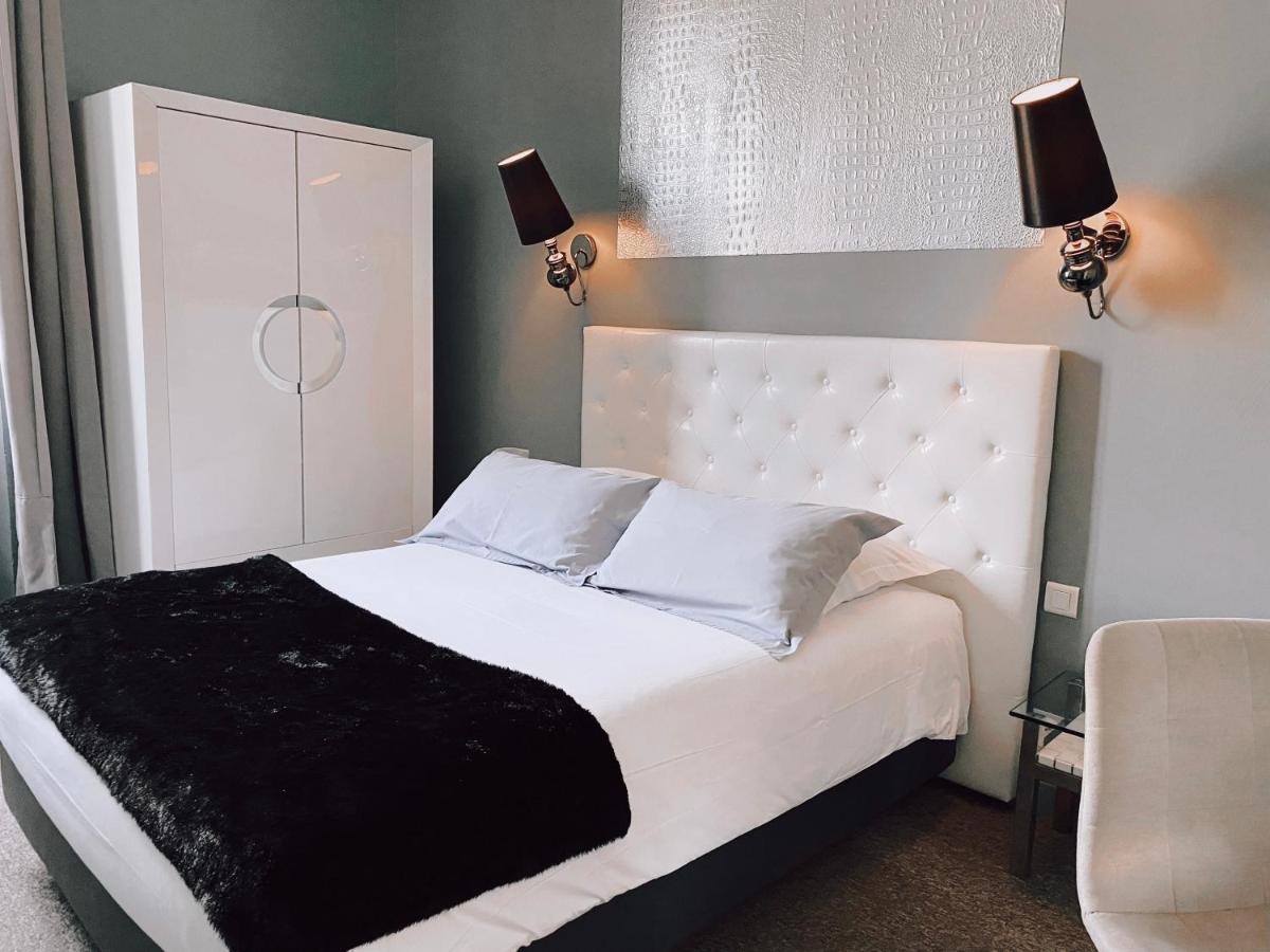 Royal Hôtel Nîmes Dış mekan fotoğraf