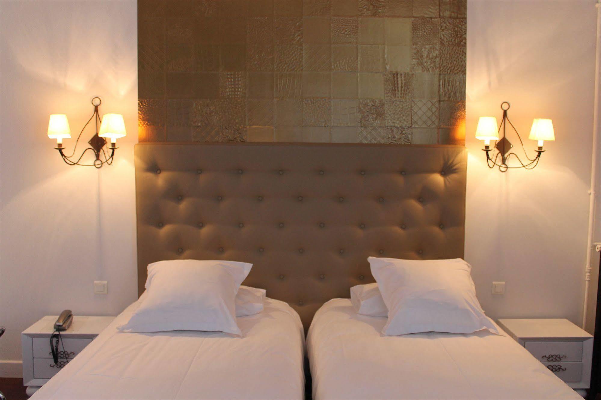 Royal Hôtel Nîmes Dış mekan fotoğraf